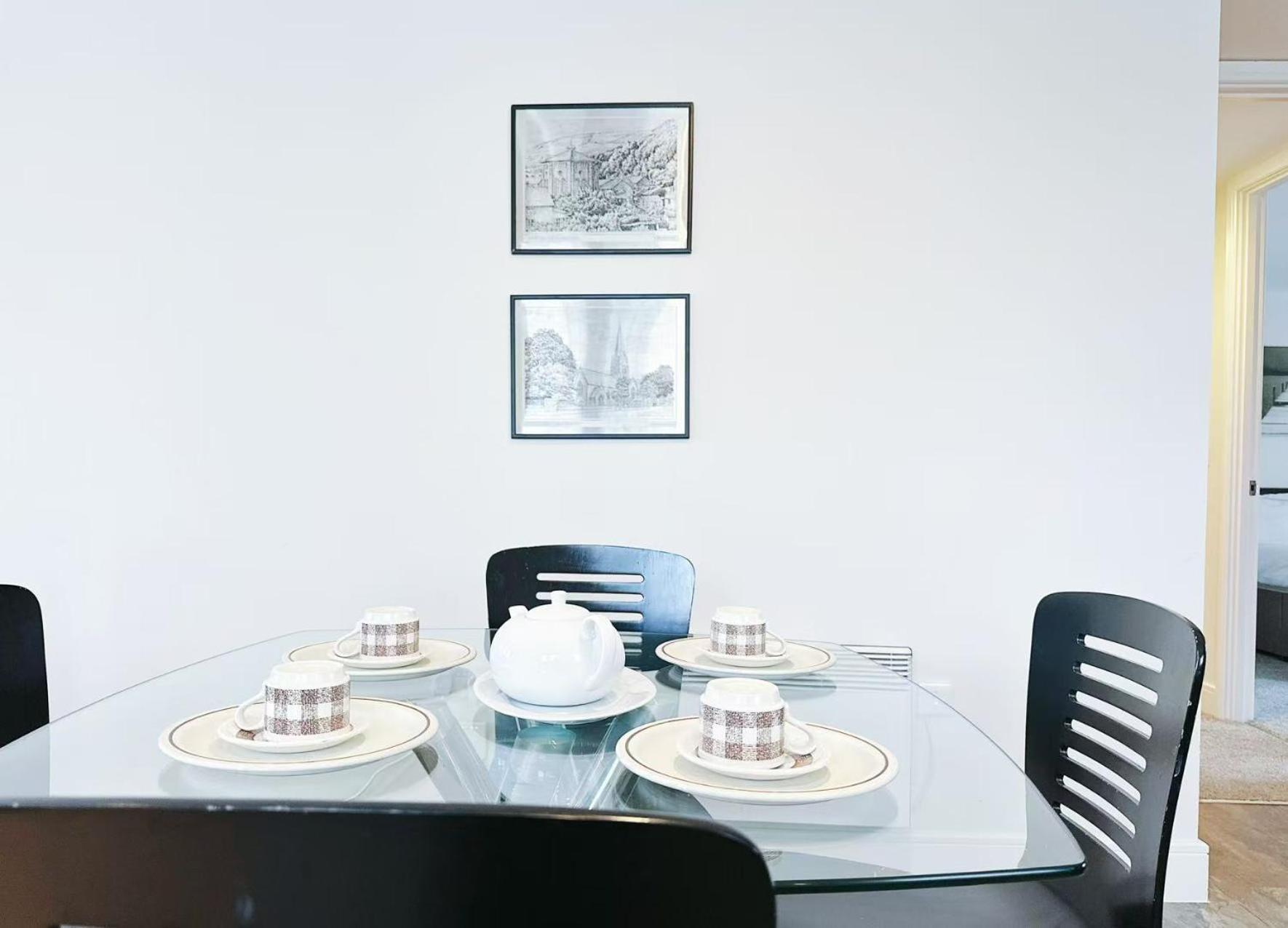 Apartment Breeze - 2 Bed With River View Swansea